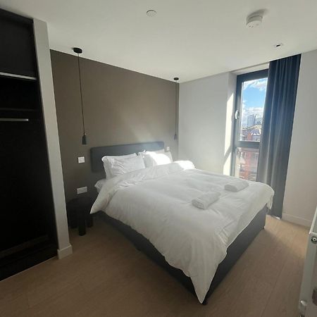 Luxury 2 Bedroom Apartment Manchester Bagian luar foto