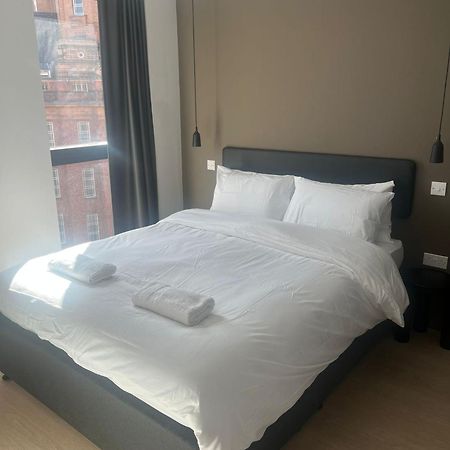 Luxury 2 Bedroom Apartment Manchester Bagian luar foto